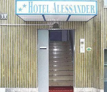 Alessander 2* מילאנו