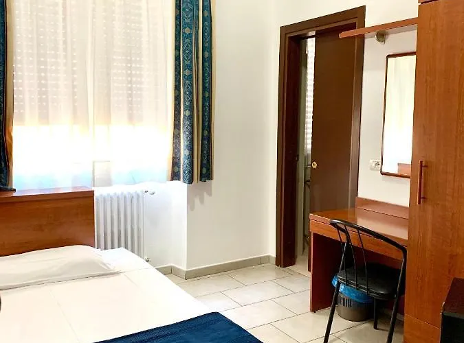 Hotel Alessander 2*